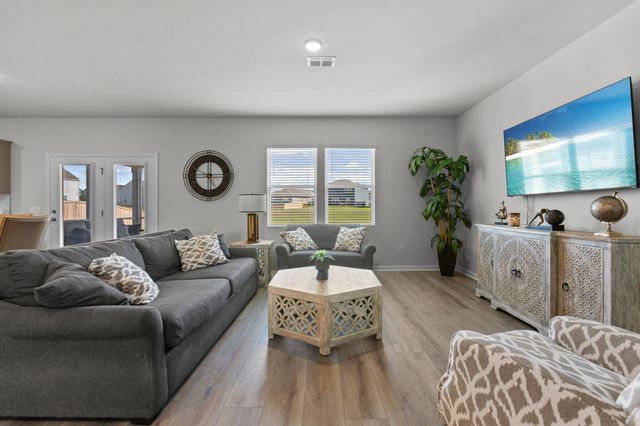 222 W Bradford Pointe Drive, Summerville, SC 29486