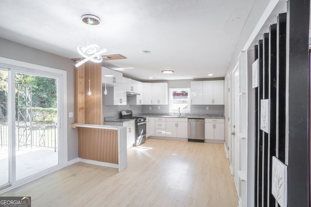 2282 Belmont Drive, Decatur, GA 30032