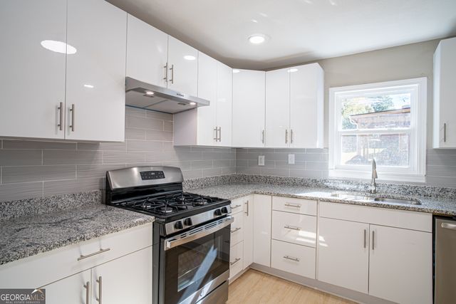 2282 Belmont Drive, Decatur, GA 30032