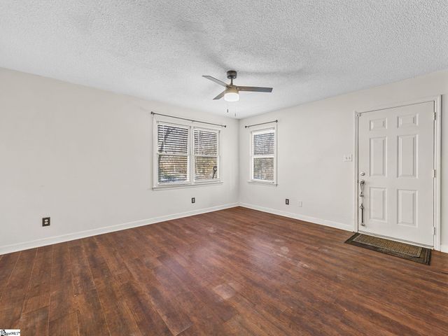 107 Mistybrook Drive, Spartanburg, SC 29302