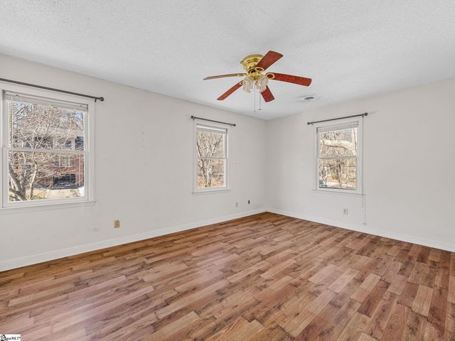 107 Mistybrook Drive, Spartanburg, SC 29302