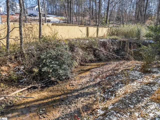 107 Mistybrook Drive, Spartanburg, SC 29302