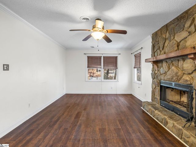 107 Mistybrook Drive, Spartanburg, SC 29302