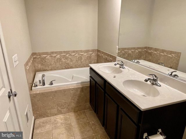 201 WOODSTREAM CIR, Stafford, VA 22556