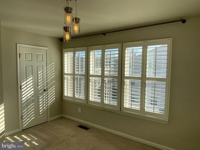 201 WOODSTREAM CIR, Stafford, VA 22556