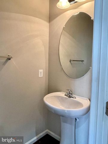 201 WOODSTREAM CIR, Stafford, VA 22556