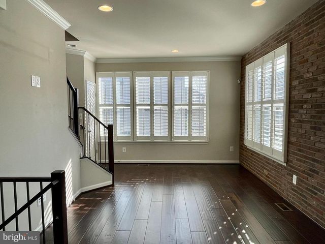 201 WOODSTREAM CIR, Stafford, VA 22556