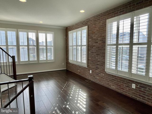 201 WOODSTREAM CIR, Stafford, VA 22556