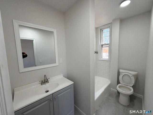 316 West Main Street 1, Milford, CT 06460