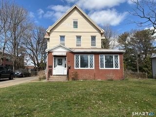 316 West Main Street 1, Milford, CT 06460
