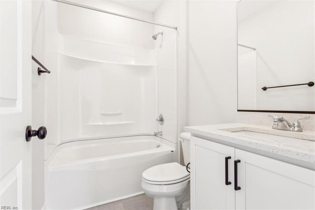 1906 McCoy Rd, Chesapeake, VA 23323