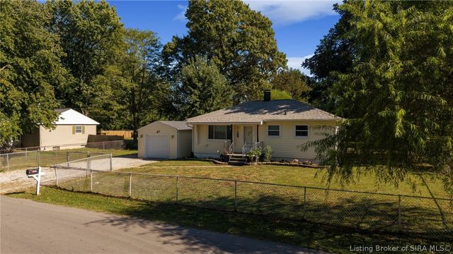 5 Grandview Drive, Jeffersonville, IN 47130