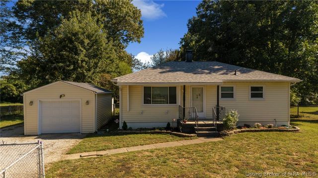 5 Grandview Drive, Jeffersonville, IN 47130
