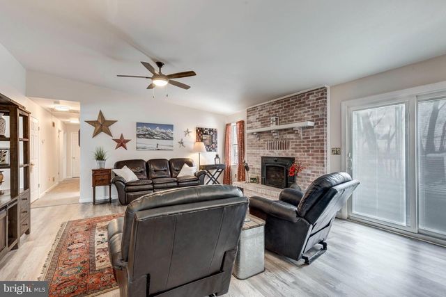 2970 SUMMER DR, Westminster, MD 21157