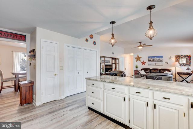 2970 SUMMER DR, Westminster, MD 21157