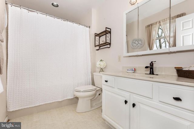 2970 SUMMER DR, Westminster, MD 21157