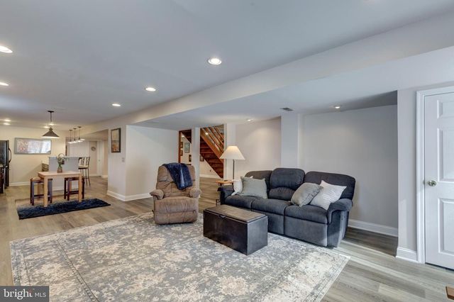 2970 SUMMER DR, Westminster, MD 21157