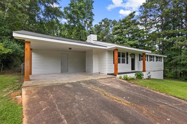4121 Partridge Dr, Douglasville, GA 30135