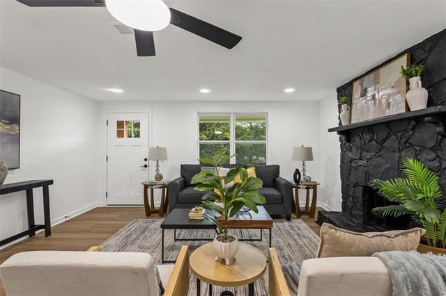 4121 Partridge Dr, Douglasville, GA 30135