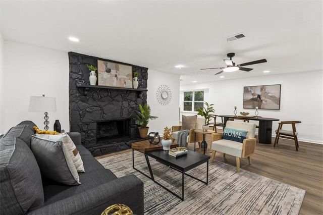 4121 Partridge Dr, Douglasville, GA 30135