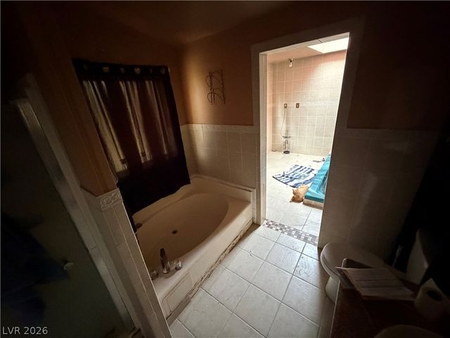 6054 Bluehill Avenue, Las Vegas, NV 89156