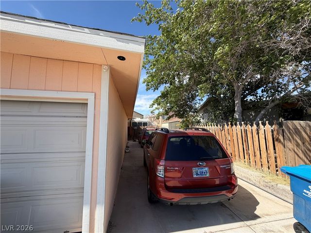 6054 Bluehill Avenue, Las Vegas, NV 89156
