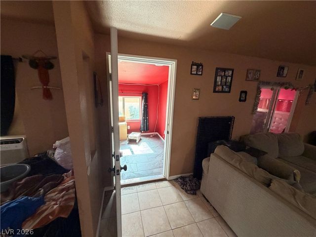 6054 Bluehill Avenue, Las Vegas, NV 89156