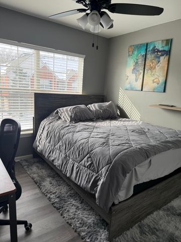 23493 Williamsburg Circle, Woodhaven City, MI 48183