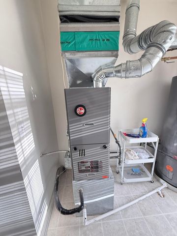 23493 Williamsburg Circle, Woodhaven City, MI 48183