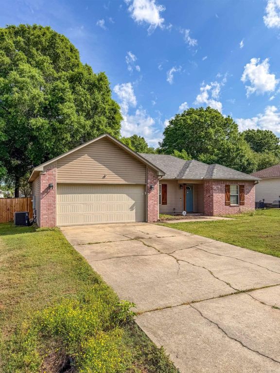 190 Sally St., Ward, AR 72176