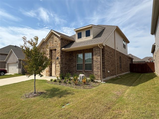 3823 Tack Room Road, Aubrey, TX 76227