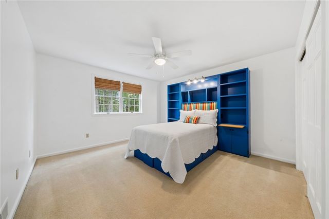 311 Woodmont Drive, Cranberry Twp, PA 16066