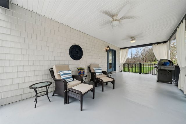 311 Woodmont Drive, Cranberry Twp, PA 16066