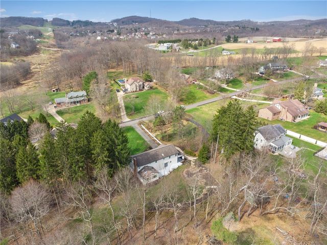 311 Woodmont Drive, Cranberry Twp, PA 16066