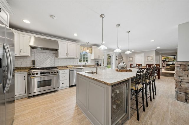 311 Woodmont Drive, Cranberry Twp, PA 16066