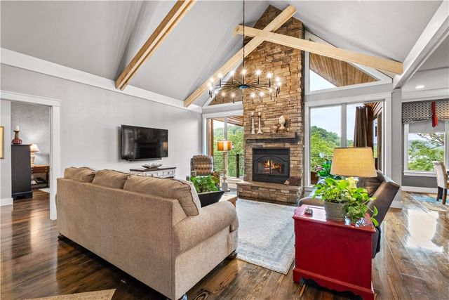 220 Aspen, Eureka Springs, AR 72632