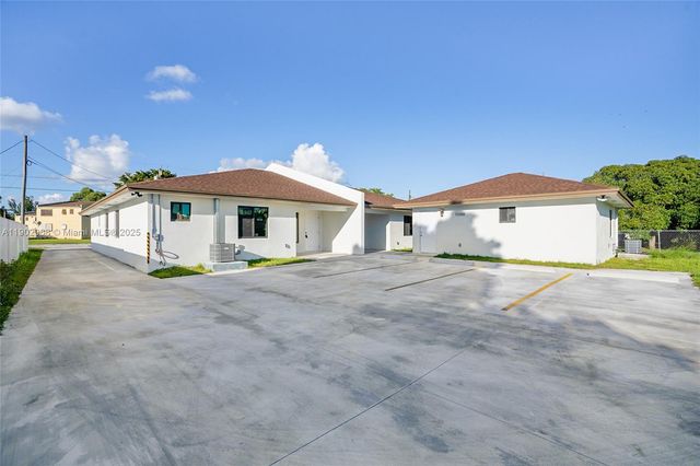 10362 SW 180th St 0, Miami, FL 33157