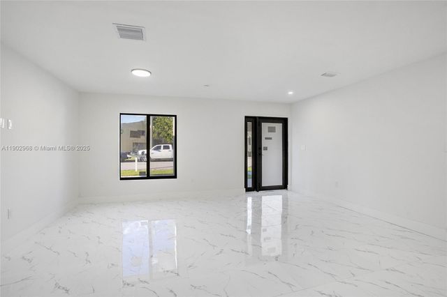 10362 SW 180th St 0, Miami, FL 33157