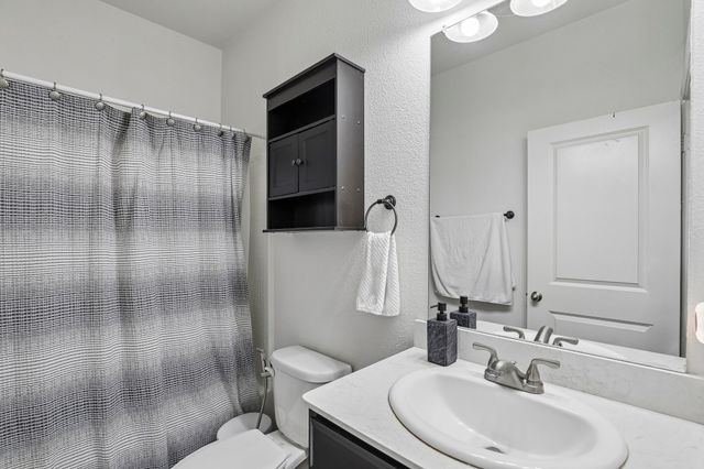 5300 Shady Springs Trail, Fort Worth, TX 76179