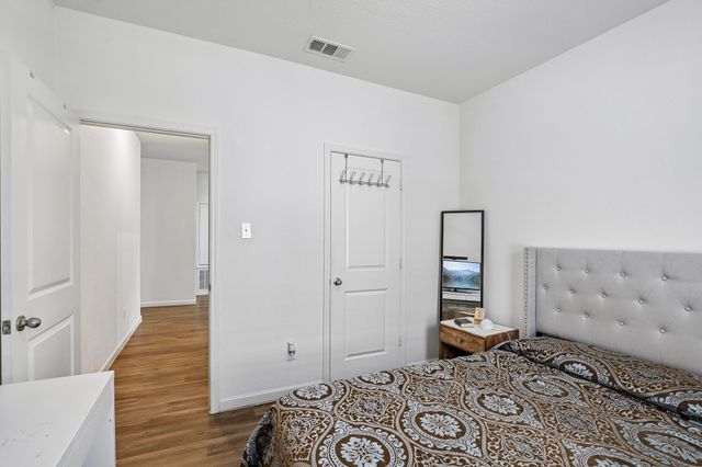 5300 Shady Springs Trail, Fort Worth, TX 76179