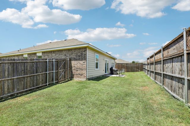 5300 Shady Springs Trail, Fort Worth, TX 76179