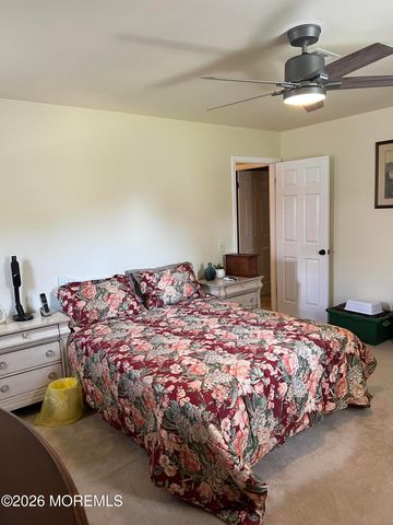 1 Vail Street, Toms River, NJ 08757