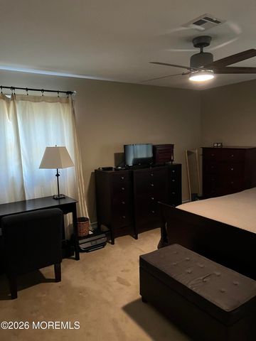 1 Vail Street, Toms River, NJ 08757