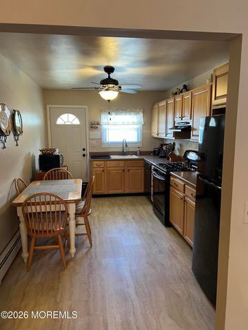 1 Vail Street, Toms River, NJ 08757