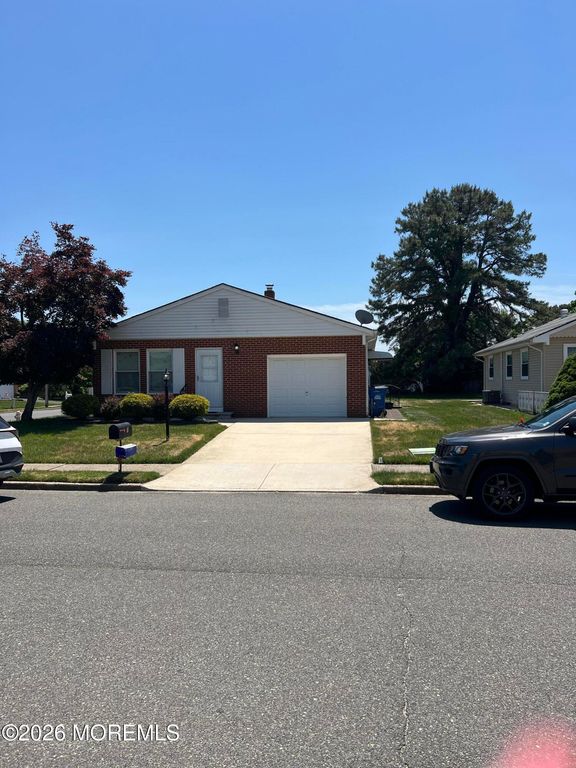 1 Vail Street, Toms River, NJ 08757