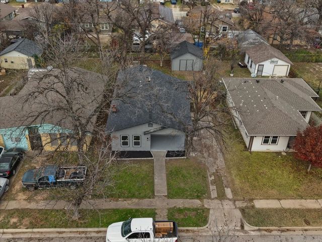 933 E Ramsey Avenue, Fort Worth, TX 76104