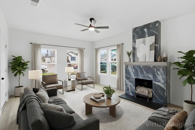 933 E Ramsey Avenue, Fort Worth, TX 76104