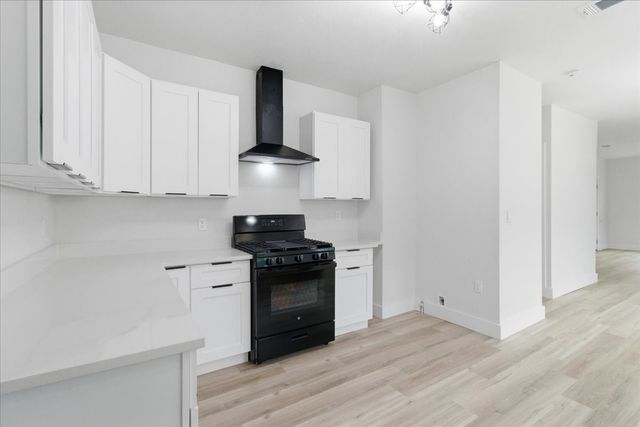 933 E Ramsey Avenue, Fort Worth, TX 76104