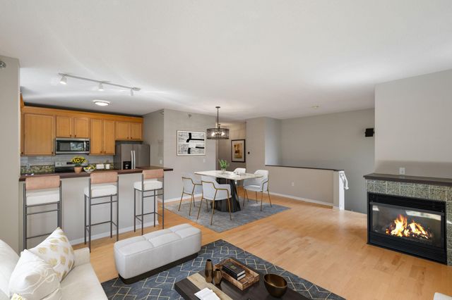 645 N 1st St 409, Minneapolis, MN 55401