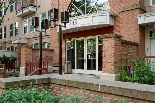 645 N 1st St 409, Minneapolis, MN 55401